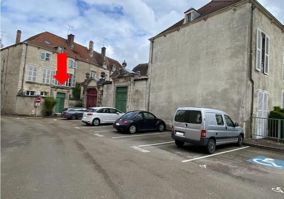 Appartement Lumineux Avec Cour Chaumont  Buitenkant foto