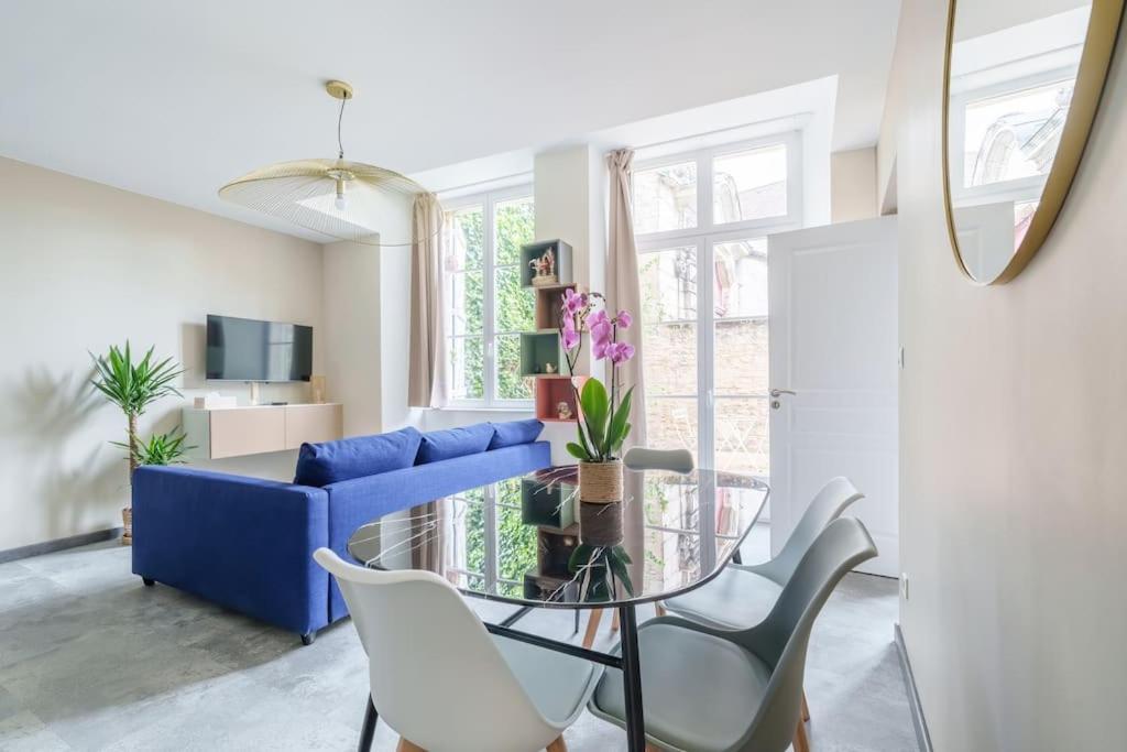 Appartement Lumineux Avec Cour Chaumont  Buitenkant foto