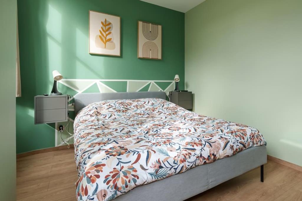 Appartement Lumineux Avec Cour Chaumont  Buitenkant foto