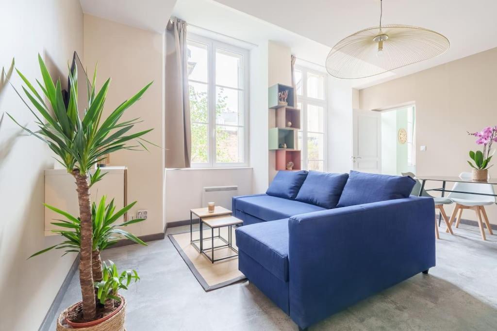 Appartement Lumineux Avec Cour Chaumont  Buitenkant foto