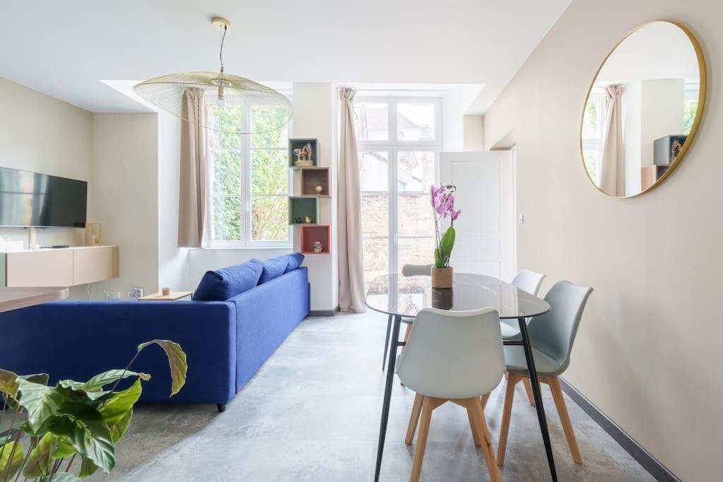 Appartement Lumineux Avec Cour Chaumont  Buitenkant foto